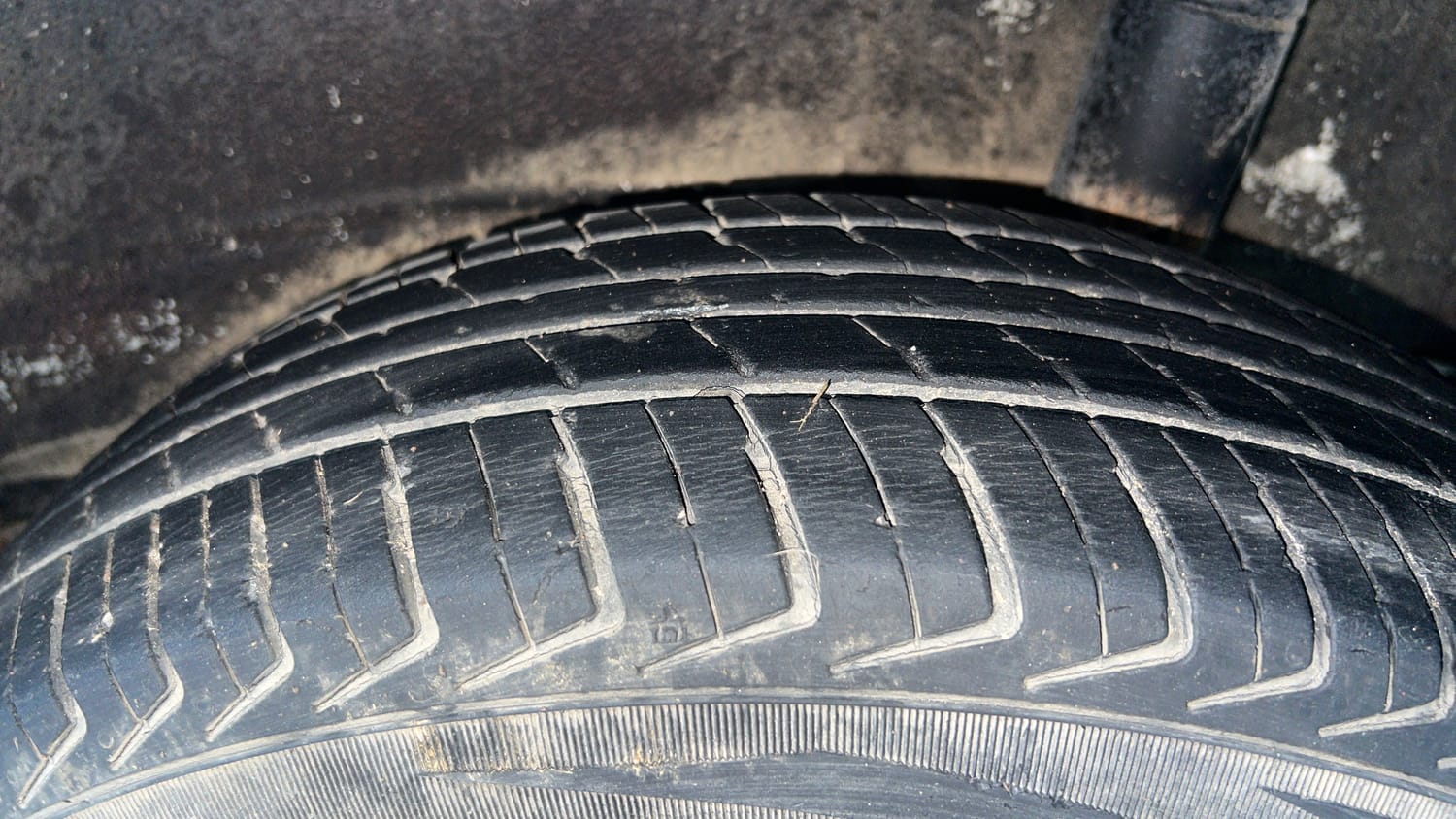 Used 2021 Maruti Suzuki Wagon R 1.0 LXi 1.0 Petrol Manual tyres LEFT REAR TYRE TREAD VIEW