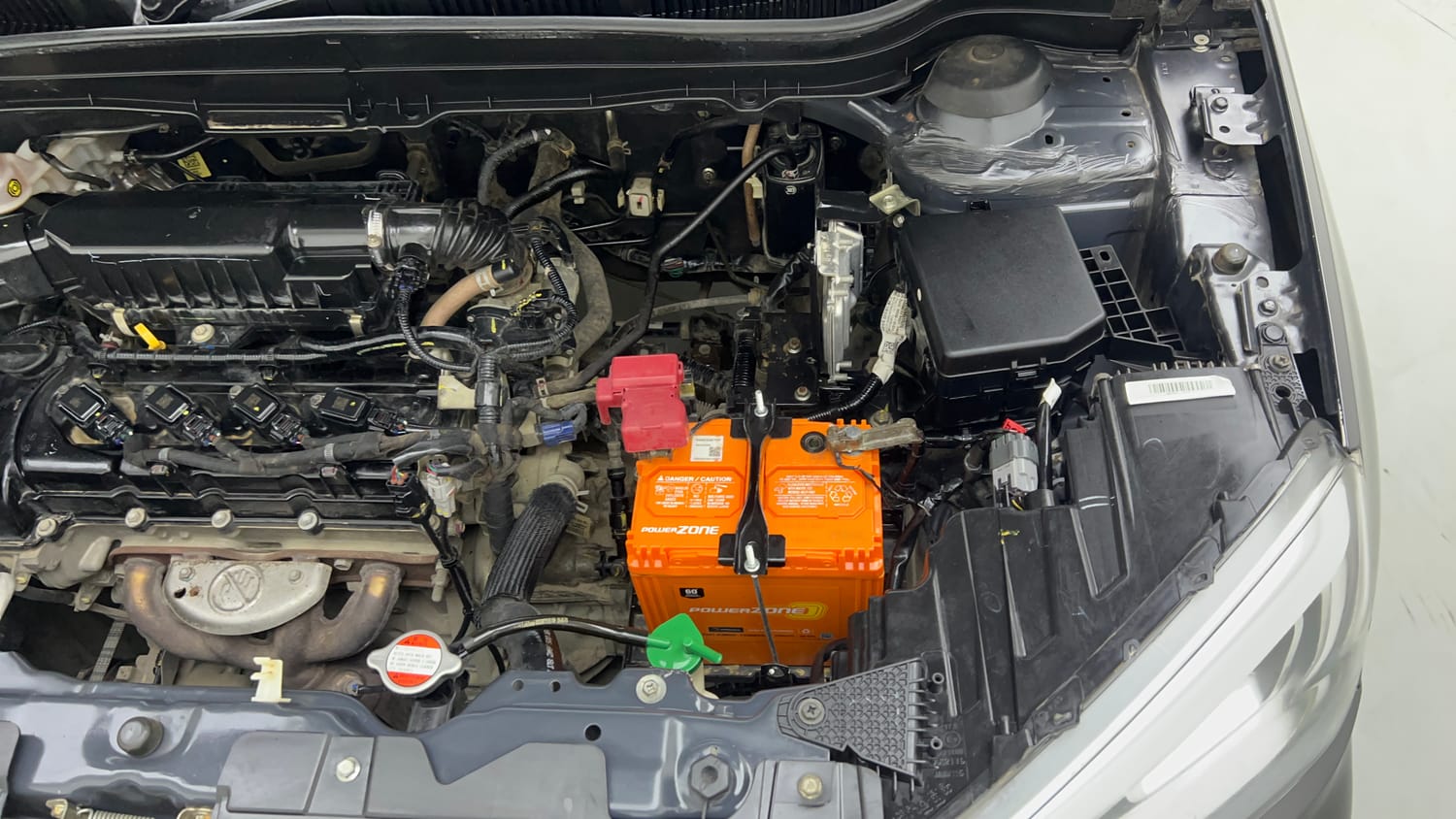 Used 2021 maruti-suzuki Vitara Brezza VXi Petrol Manual engine ENGINE LEFT SIDE VIEW