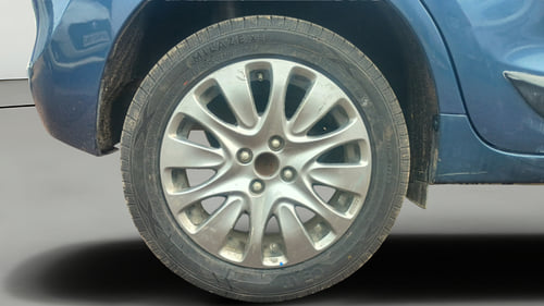 Used 2018 Maruti Suzuki Baleno Alpha 1.2 AT Petrol Automatic tyres RIGHT REAR TYRE RIM VIEW