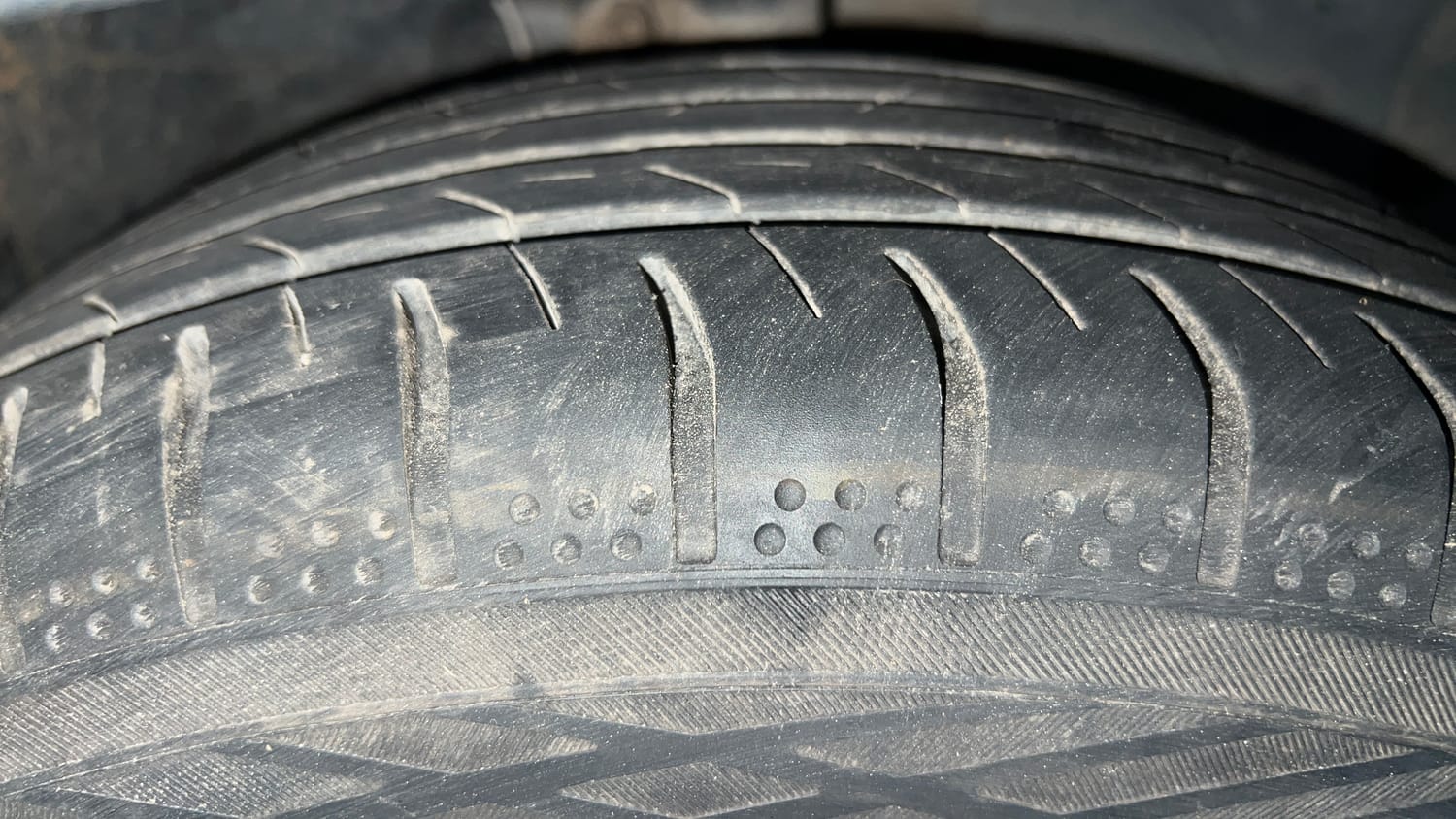 Used 2021 Ford Freestyle Titanium Plus 1.2 Ti-VCT Petrol Manual tyres RIGHT FRONT TYRE TREAD VIEW