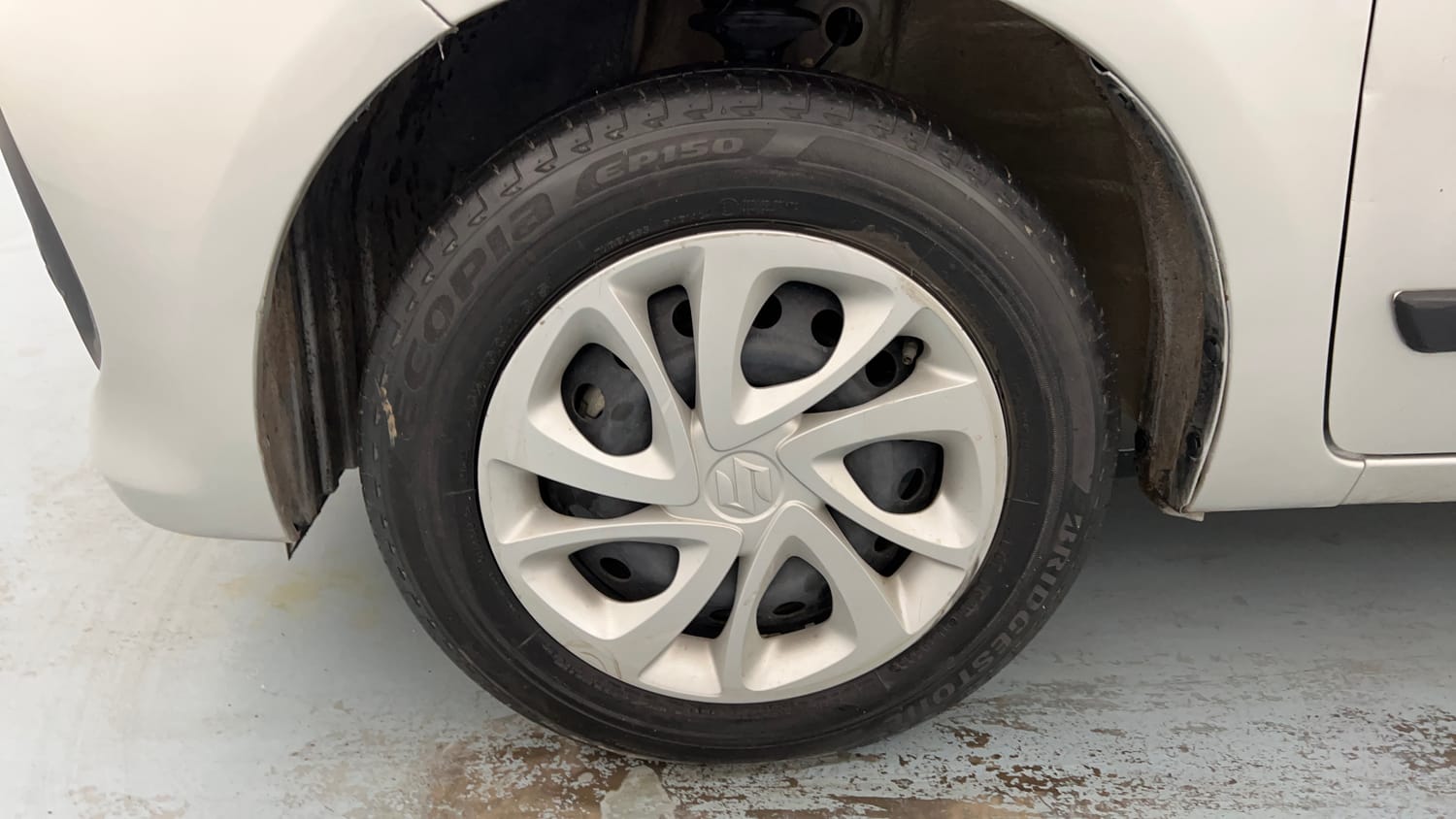 Used 2024 Maruti Suzuki Celerio VXi Petrol Manual tyres LEFT FRONT TYRE RIM VIEW