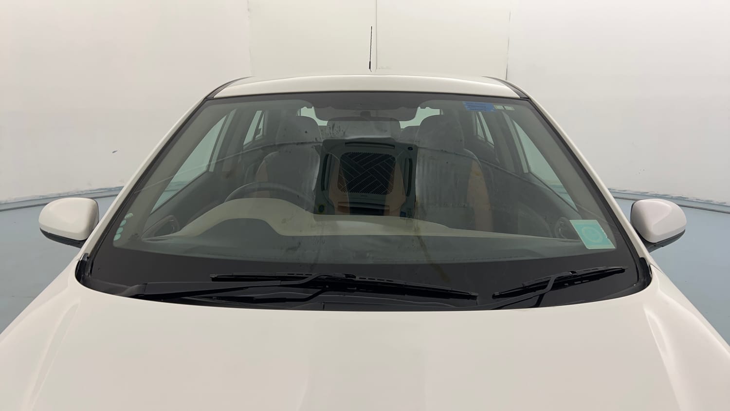 Used 2016 Hyundai Elite i20 Magna 1.2 Petrol Manual exterior FRONT WINDSHIELD VIEW