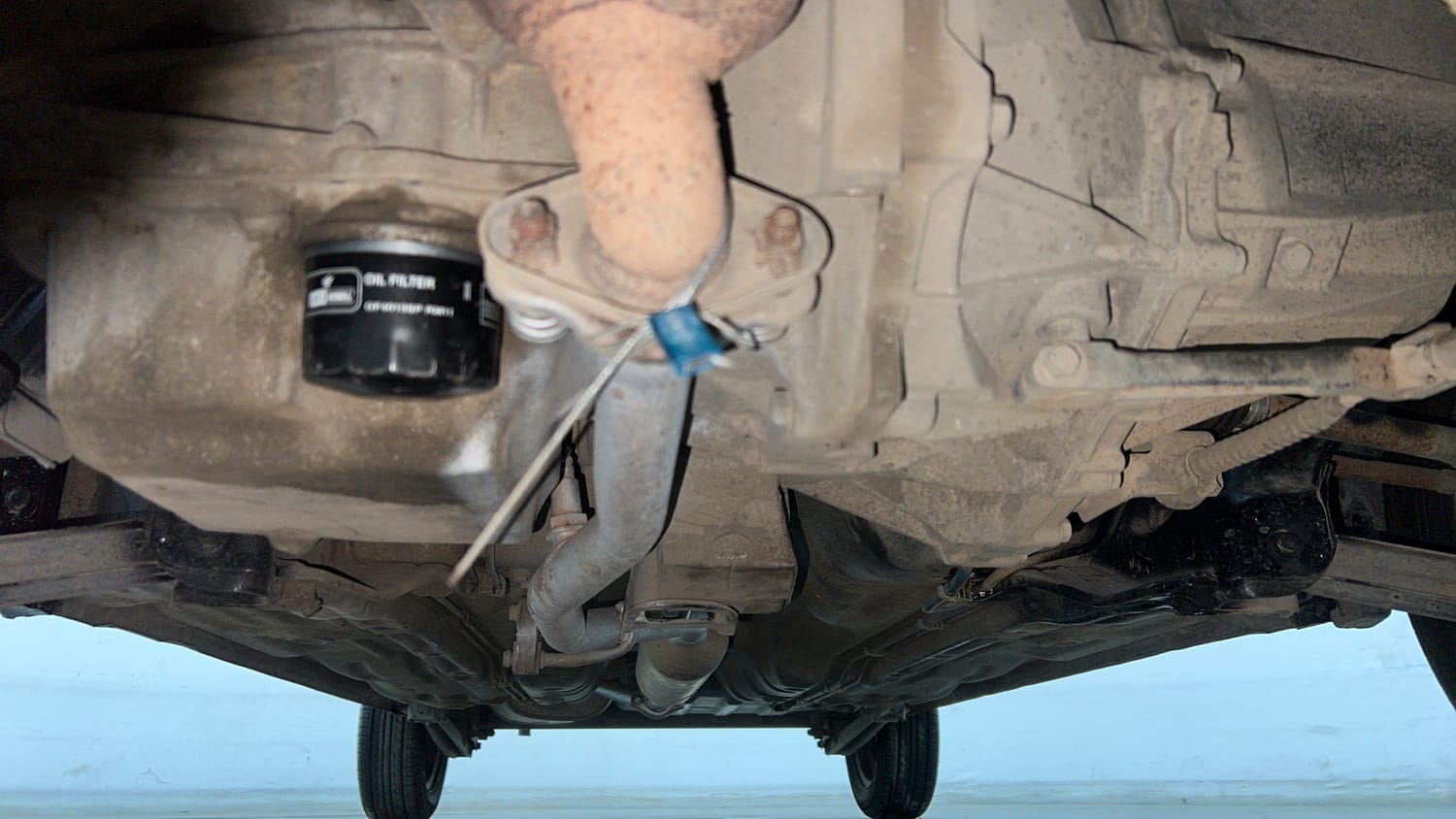 Used 2017 Maruti Suzuki Alto K10 LXi Petrol Manual extra FRONT LEFT UNDERBODY VIEW