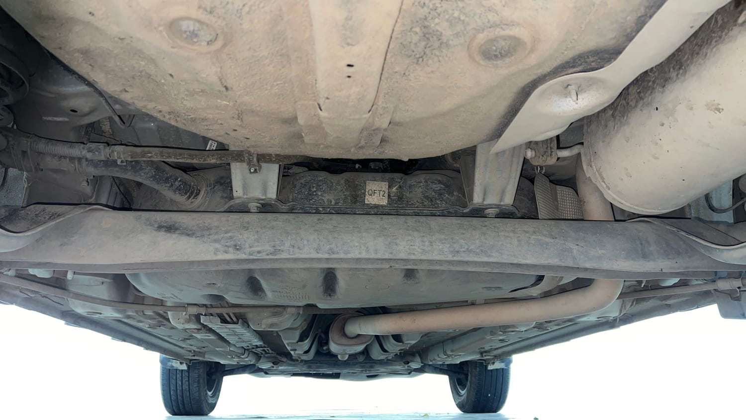 Used 2020 Hyundai Venue SX Plus 1.0 Turbo DCT Petrol Automatic extra REAR UNDERBODY VIEW (TAKEN FROM REAR)