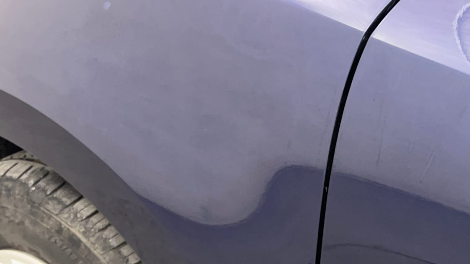 Used 2022 Maruti Suzuki Swift VXi AMT Petrol Automatic dents MINOR SCRATCH