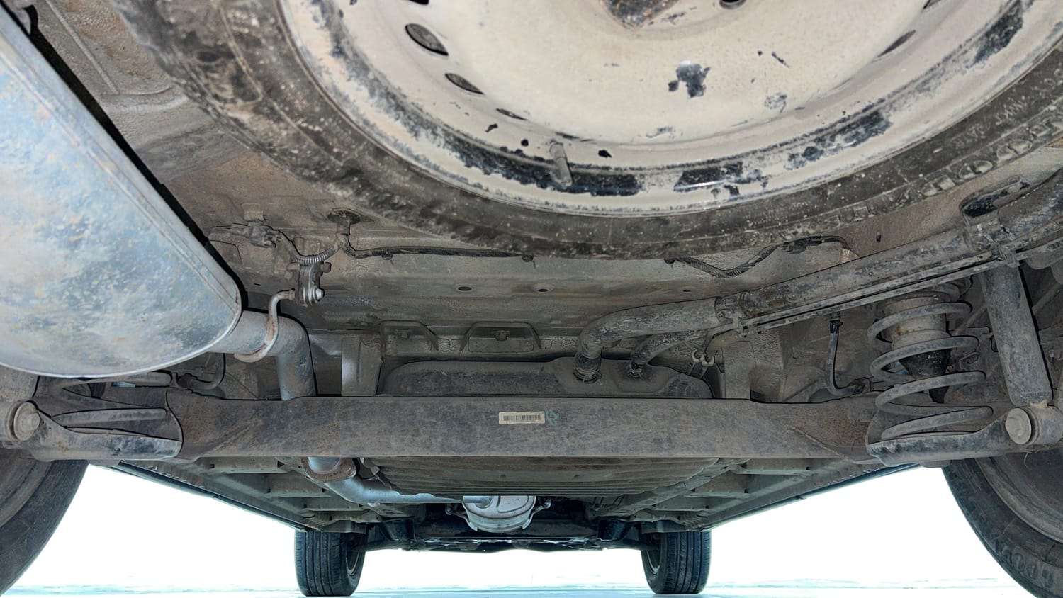 Used 2019 MG Motors Hector Sharp 1.5 DCT Petrol Petrol Automatic extra REAR UNDERBODY VIEW (TAKEN FROM REAR)