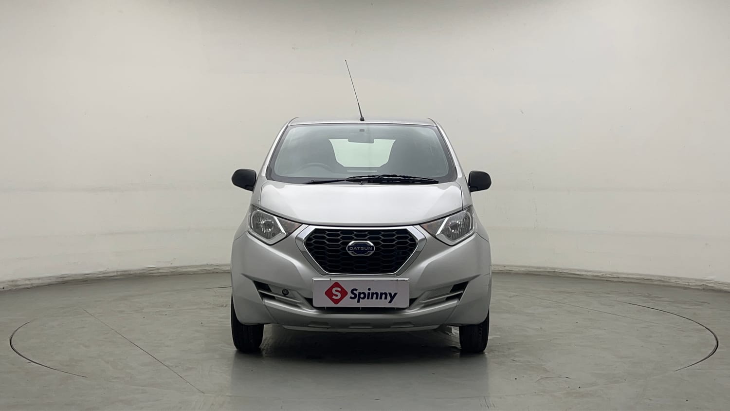 Used 2018 Datsun Redi-GO T(O) 1.0 AMT Petrol Automatic exterior FRONT VIEW