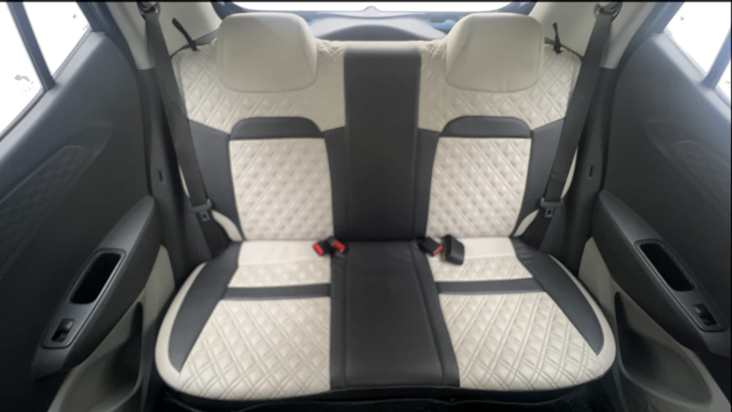 Used 2020 Hyundai Grand i10 Nios Sportz AMT 1.2 Kappa VTVT Petrol Automatic interior REAR SEAT CONDITION VIEW
