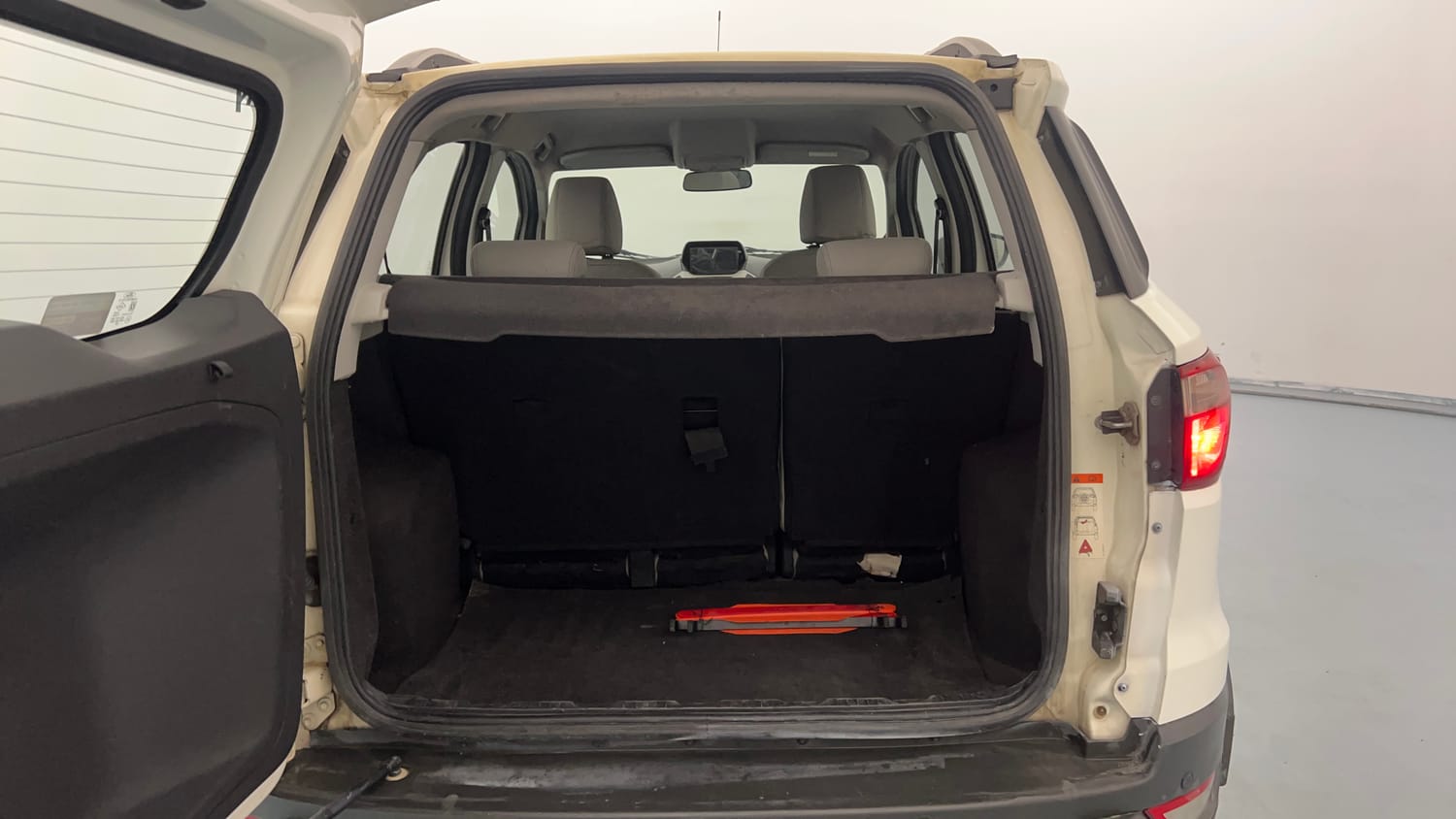 Used 2017 Ford EcoSport Trend+ 1.5L TDCi Diesel Manual interior DICKY INSIDE VIEW