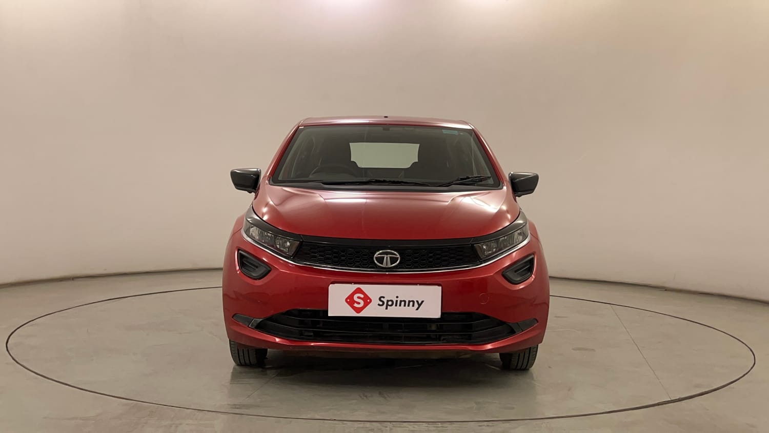 Used 2020 Tata Altroz XE Petrol Petrol Manual exterior FRONT VIEW
