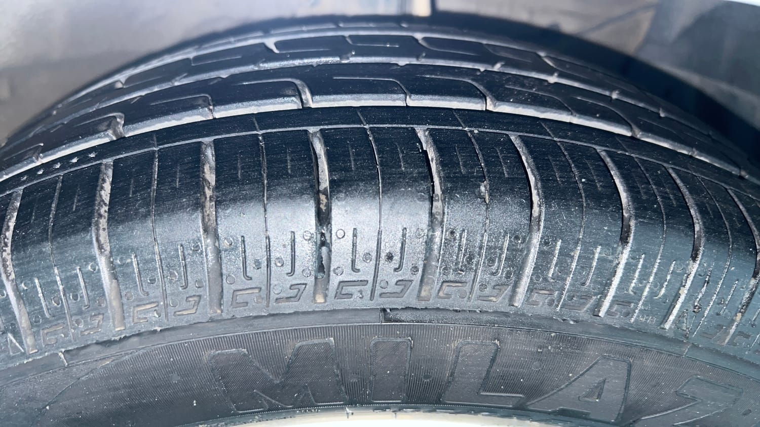 Used 2020 Maruti Suzuki Ciaz Delta 1.5 Petrol Manual tyres RIGHT FRONT TYRE TREAD VIEW