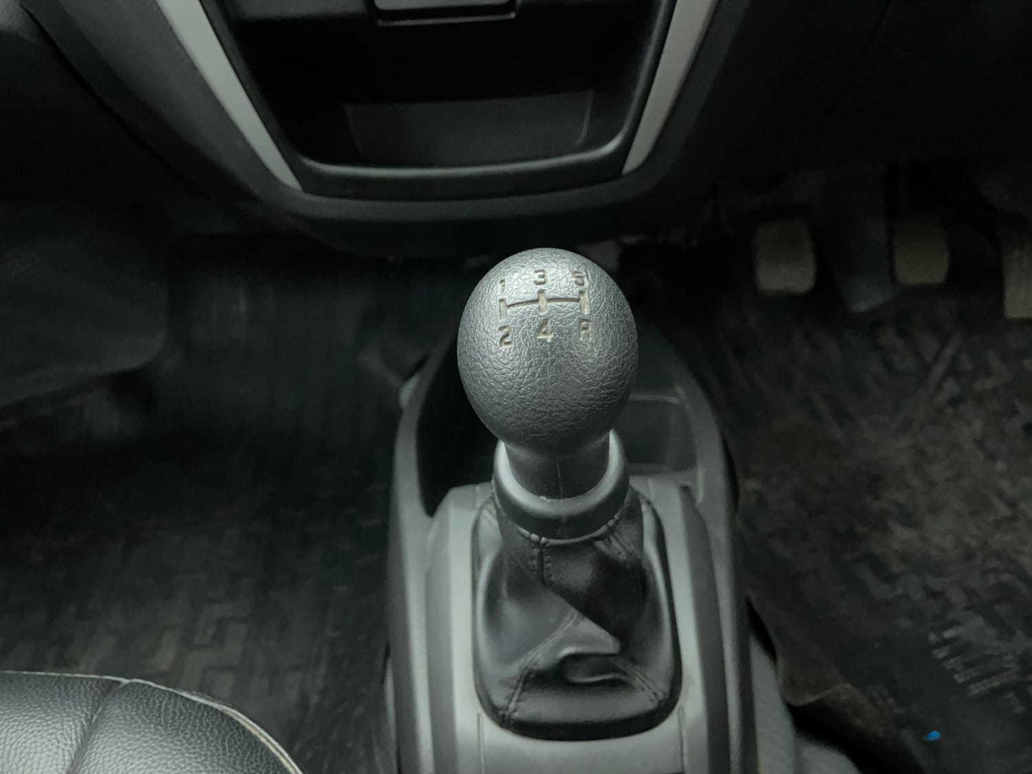 Used 2019 Maruti Suzuki Alto 800 LXi Petrol Manual interior GEAR  KNOB VIEW