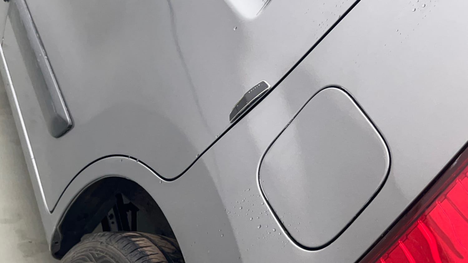 Used 2017 Maruti Suzuki Wagon R VXI Petrol Manual dents MINOR DENT