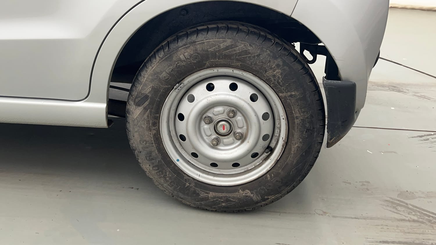 Used 2012 Maruti Suzuki A-Star Lxi Petrol Manual tyres LEFT REAR TYRE RIM VIEW