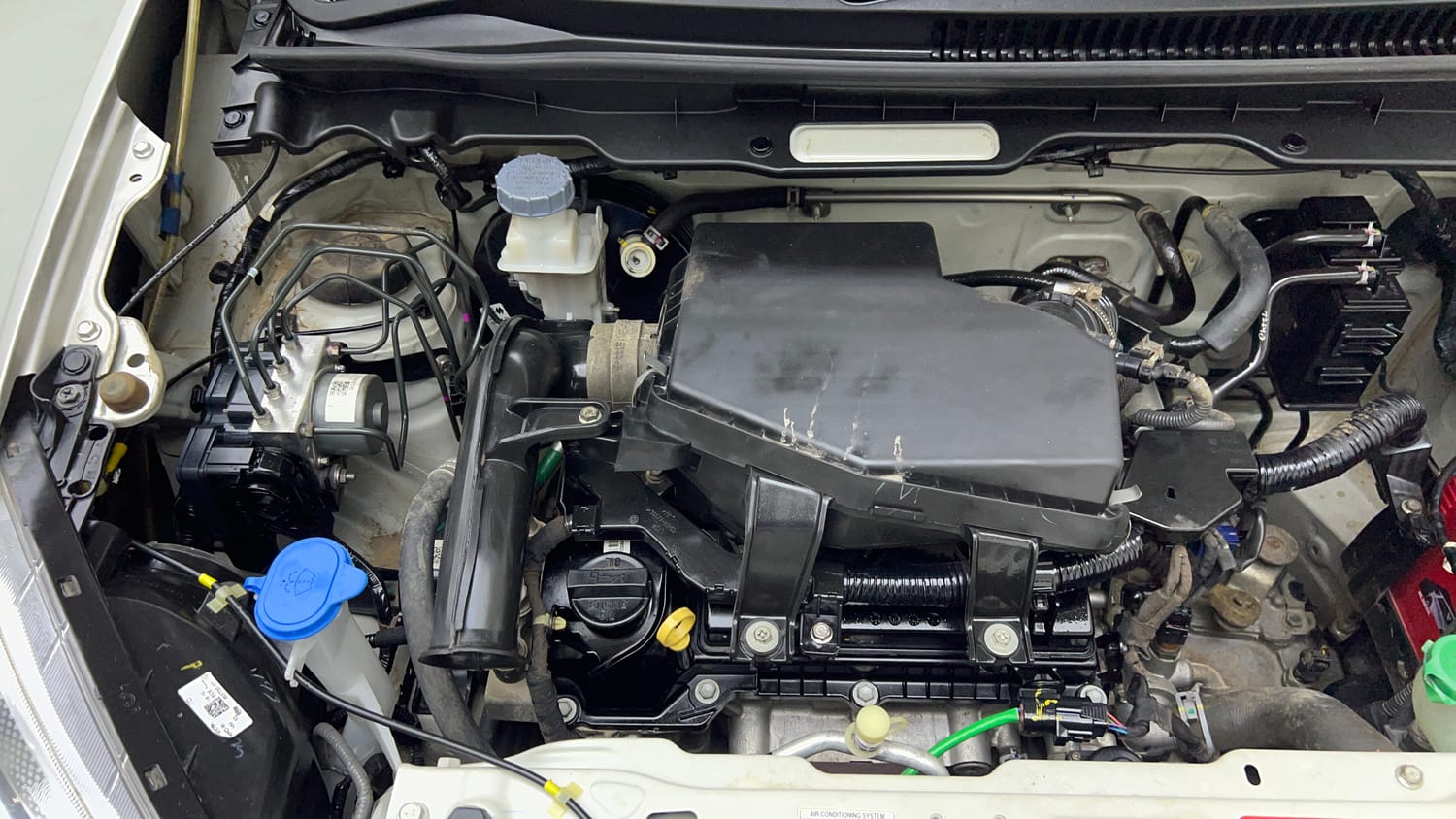 Used 2023 Maruti Suzuki Alto K10 LXi Petrol Manual engine ENGINE RIGHT SIDE VIEW