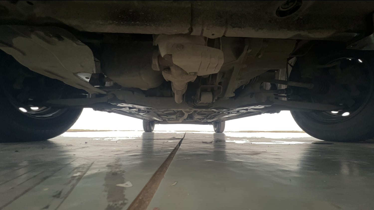 Used 2020 Hyundai Santro Magna Petrol Manual extra FRONT LEFT UNDERBODY VIEW