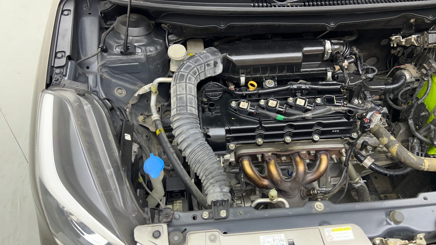 Used 2020 Toyota Glanza V Petrol Manual engine ENGINE RIGHT SIDE VIEW