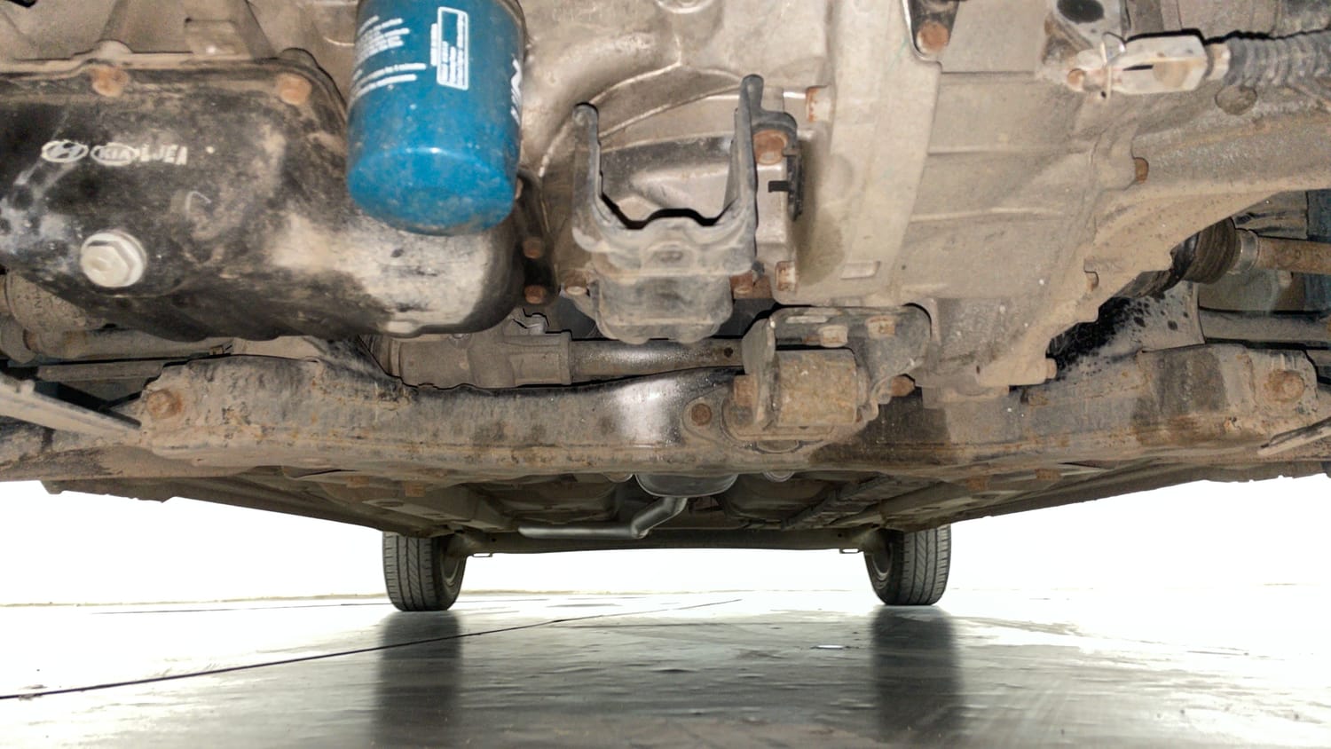 Used 2016 Hyundai Grand i10 Asta 1.2 Kappa VTVT Petrol Manual extra FRONT LEFT UNDERBODY VIEW