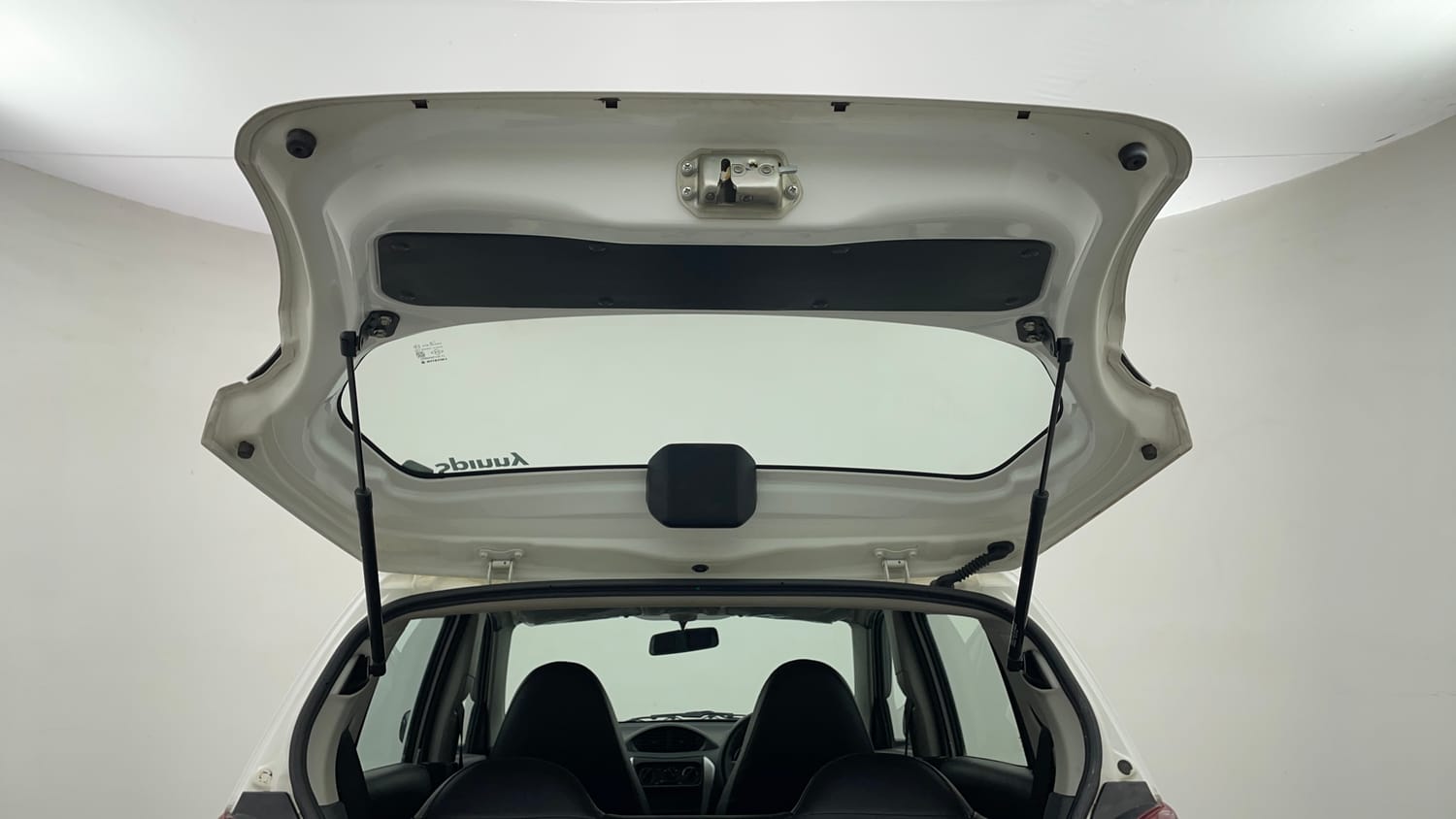 Used 2019 Maruti Suzuki Alto 800 LXi Petrol Manual interior DICKY DOOR OPEN VIEW