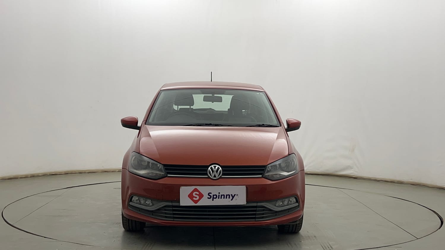 Used 2016 Volkswagen Polo Comfortline 1.2L (P) Petrol Manual exterior FRONT VIEW