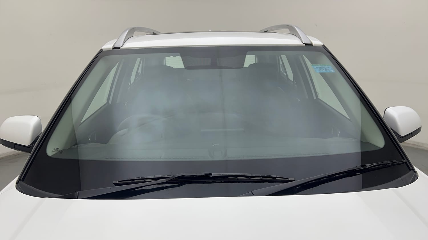 Used 2020 Hyundai Venue SX Plus 1.0 Turbo DCT Petrol Automatic exterior FRONT WINDSHIELD VIEW