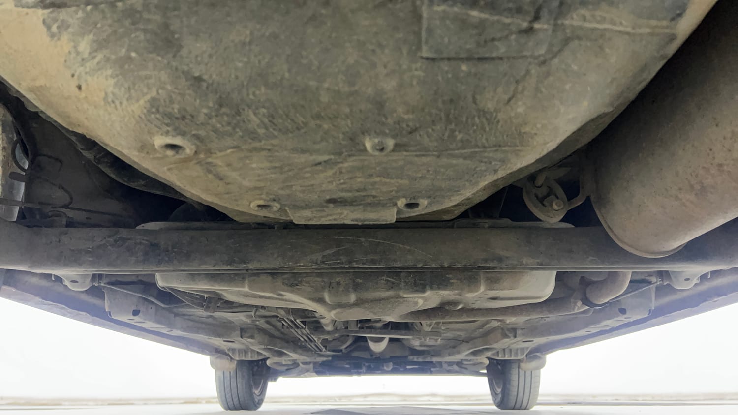 Used 2016 Tata Tiago Revotron XZ Petrol Manual extra REAR UNDERBODY VIEW (TAKEN FROM REAR)