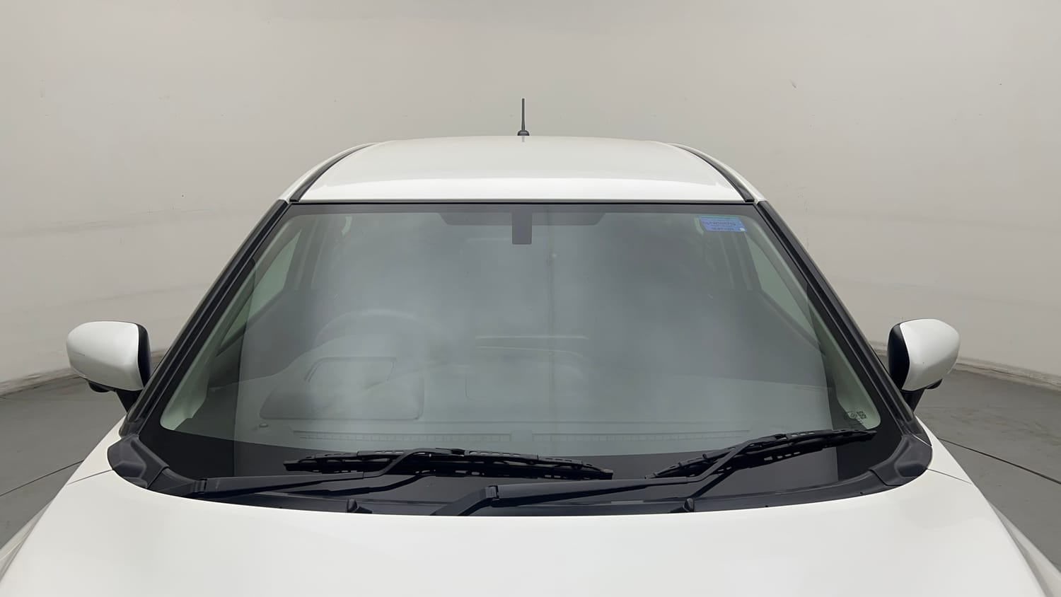 Used 2023 Maruti Suzuki Baleno Alpha AGS Petrol Automatic exterior FRONT WINDSHIELD VIEW