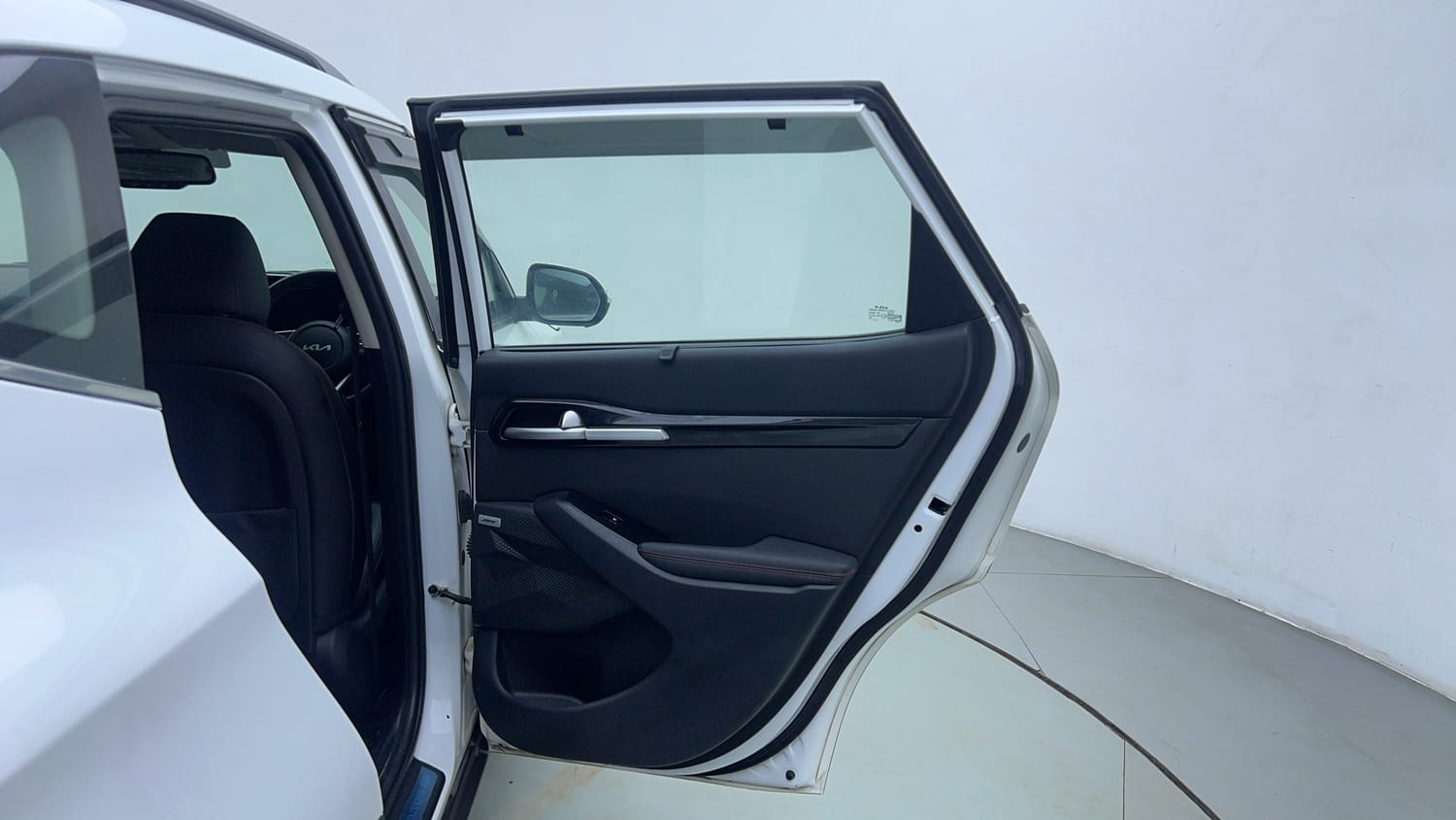 Used 2022 Kia Seltos GTX Plus 1.4 DCT Petrol Automatic interior RIGHT REAR DOOR OPEN VIEW
