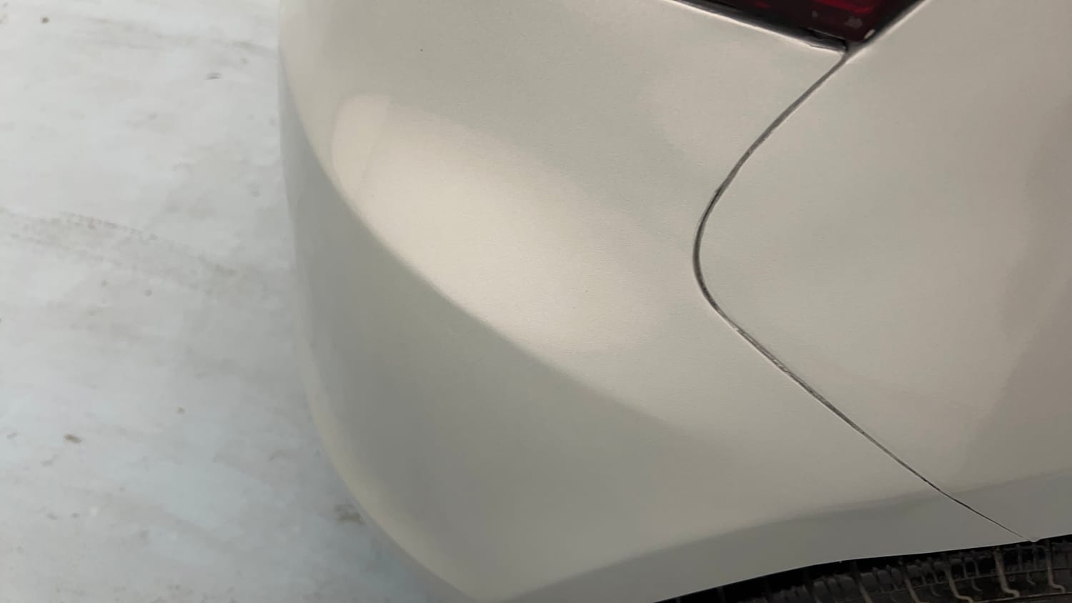 Used 2015 Maruti Suzuki Swift VXi Petrol Manual dents MINOR SCRATCH