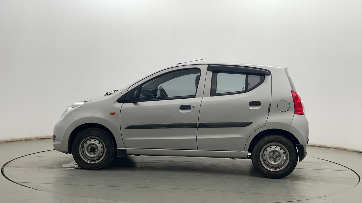 Used 2012 Maruti Suzuki A-Star Lxi Petrol Manual exterior LEFT SIDE VIEW