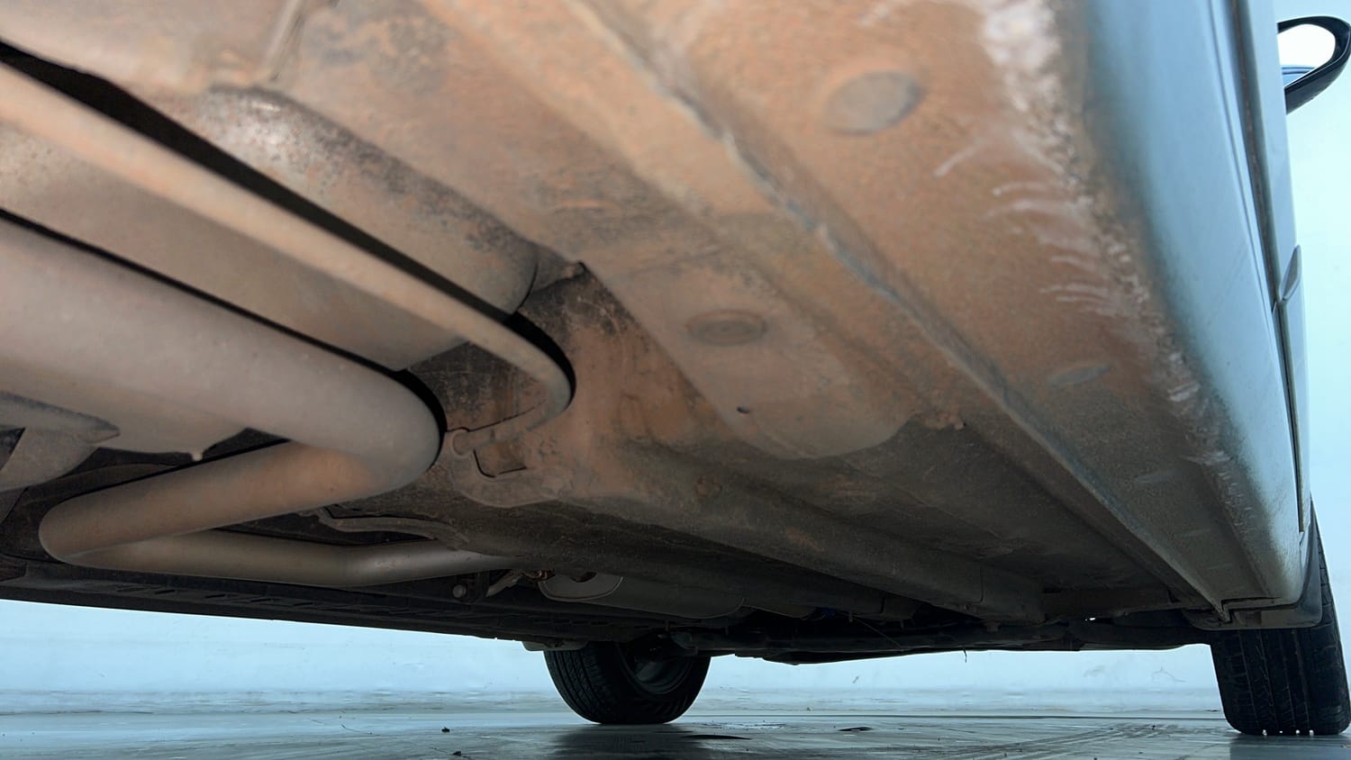 Used 2019 Hyundai Verna SX (O) 1.6 VTVT AT Petrol Automatic extra REAR RIGHT UNDERBODY VIEW