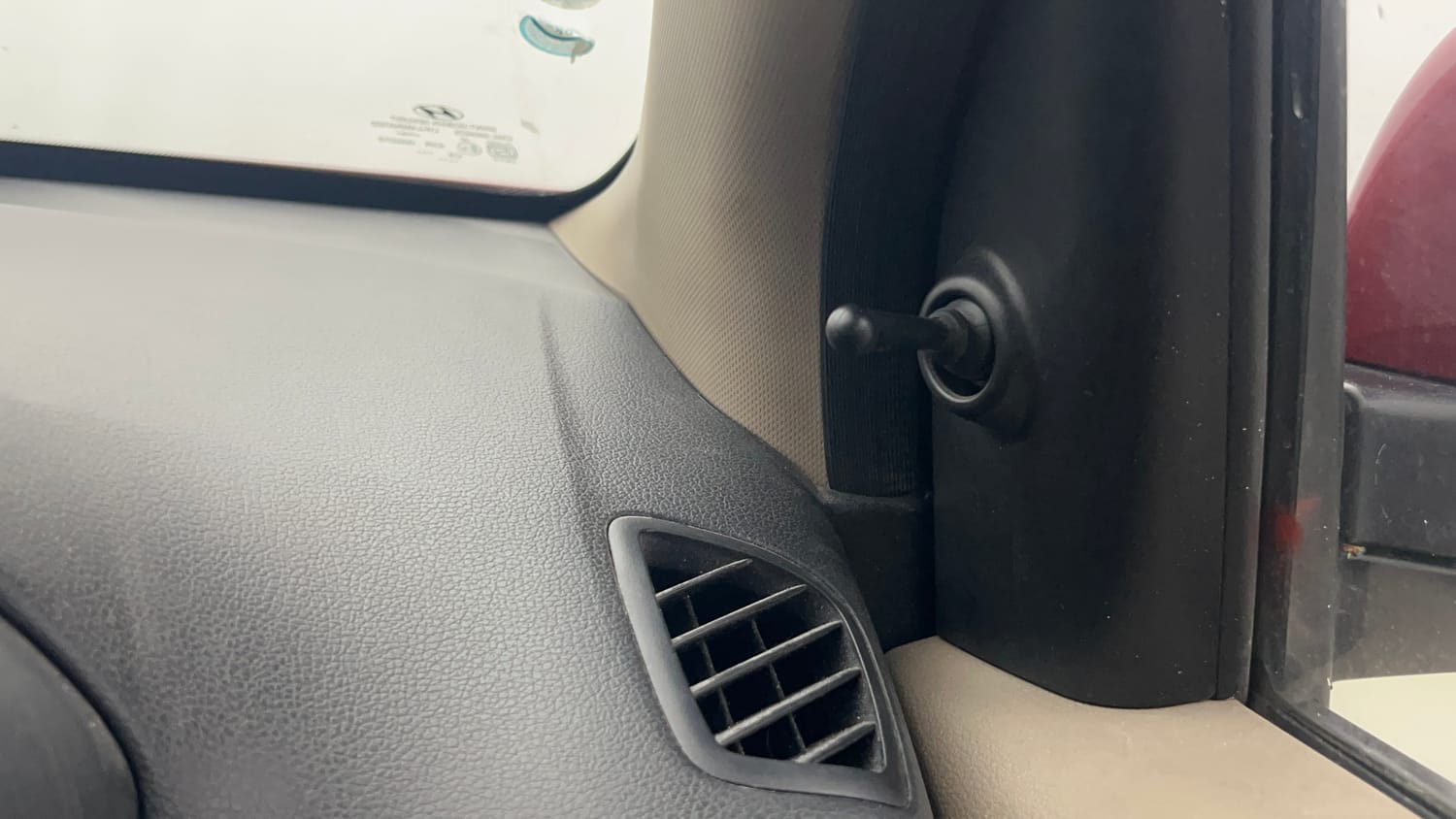 Used 2020 Hyundai Santro Magna Petrol Manual top_features Adjustable ORVM