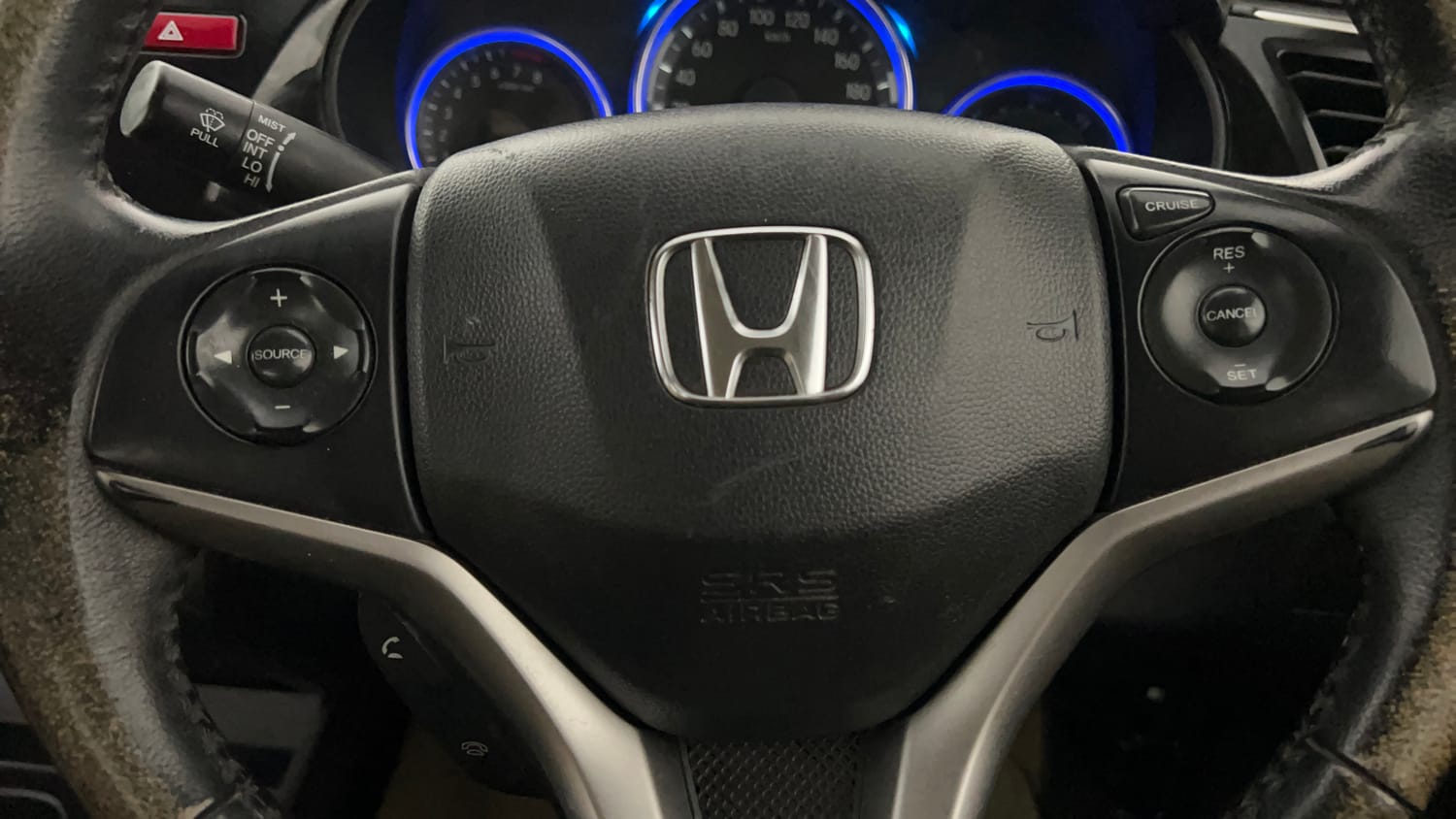 Used 2015 Honda City VX Petrol Manual top_features Cruise control