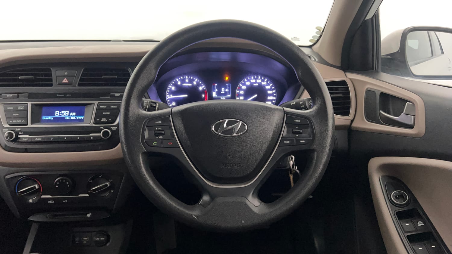 Used 2016 Hyundai Elite i20 Magna 1.2 Petrol Manual interior STEERING VIEW