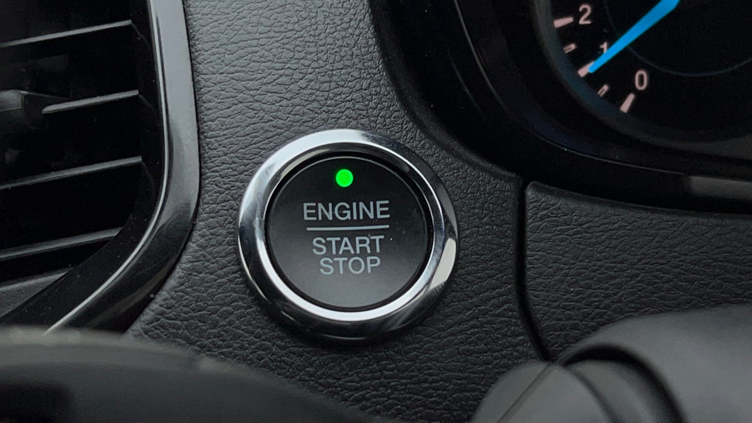 Used 2021 Ford Freestyle Titanium Plus 1.2 Ti-VCT Petrol Manual top_features Keyless start