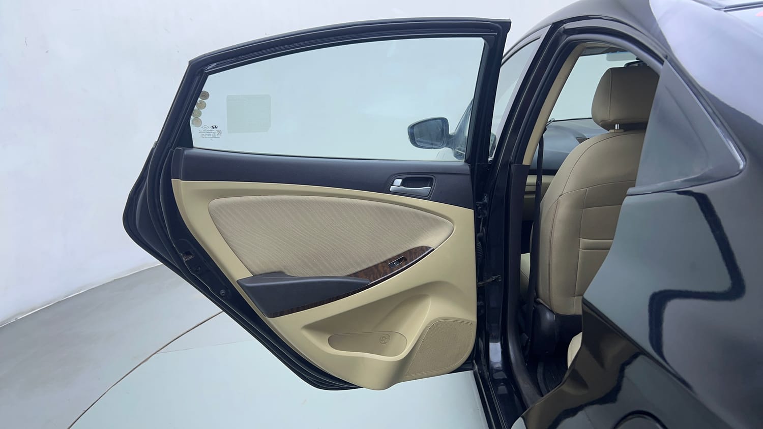 Used 2015 Hyundai Fluidic Verna 4S 1.6 VTVT S(O) Petrol Manual interior LEFT REAR DOOR OPEN VIEW