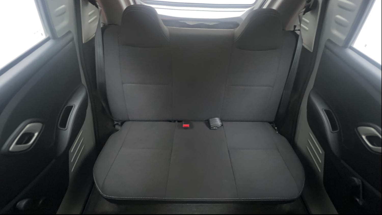 Used 2018 Datsun Redi-GO T(O) 1.0 AMT Petrol Automatic interior REAR SEAT CONDITION VIEW