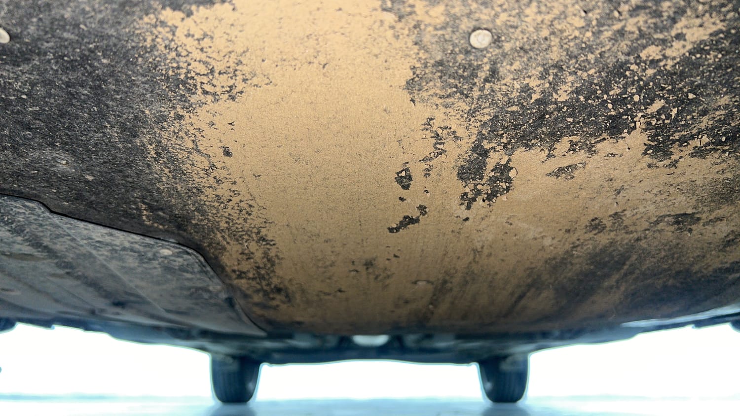 Used 2023 Maruti Suzuki Baleno Alpha AGS Petrol Automatic extra FRONT LEFT UNDERBODY VIEW