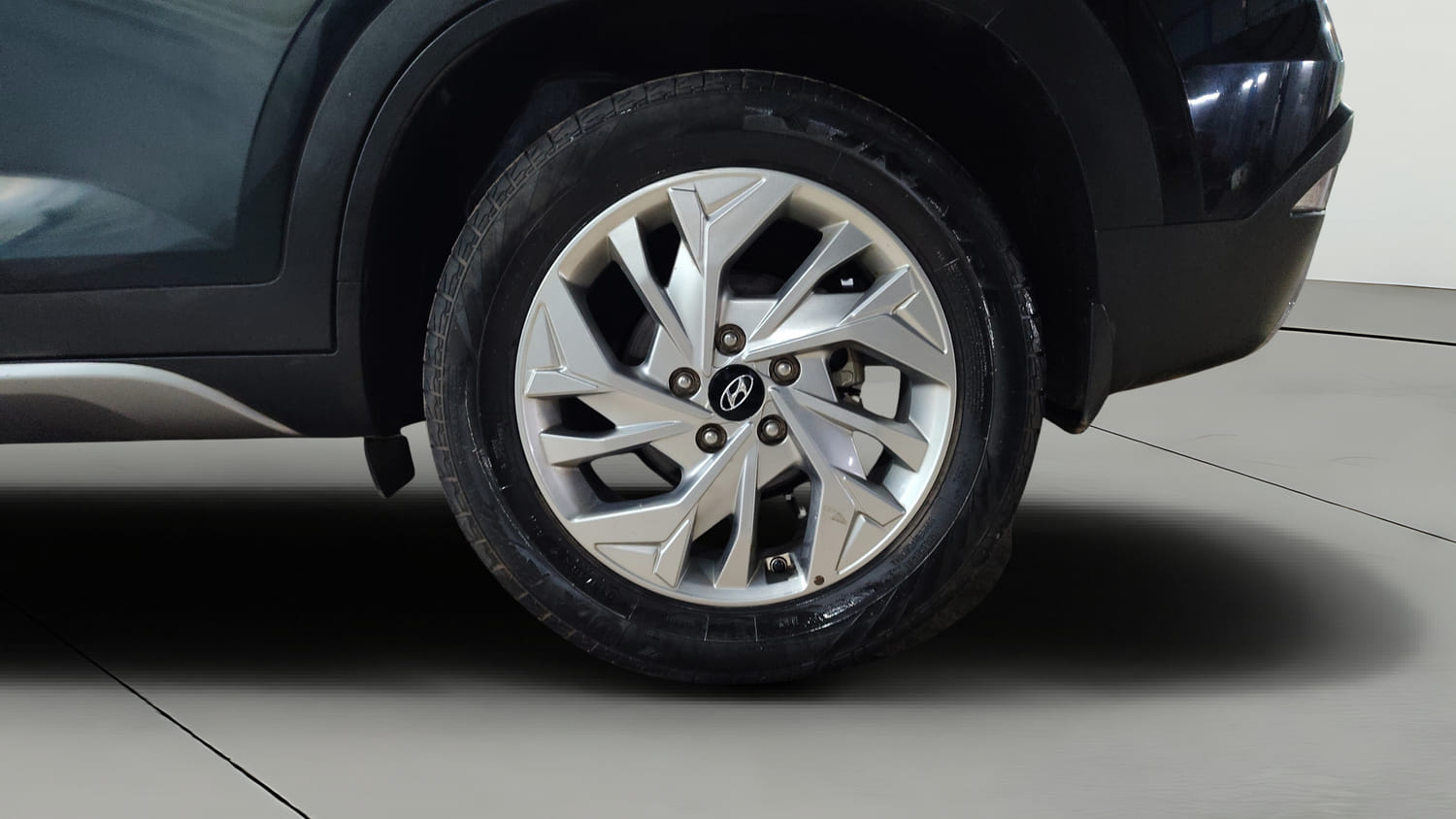 Used 2021 Hyundai Creta SX 1.5 Petrol Petrol Manual tyres LEFT REAR TYRE RIM VIEW
