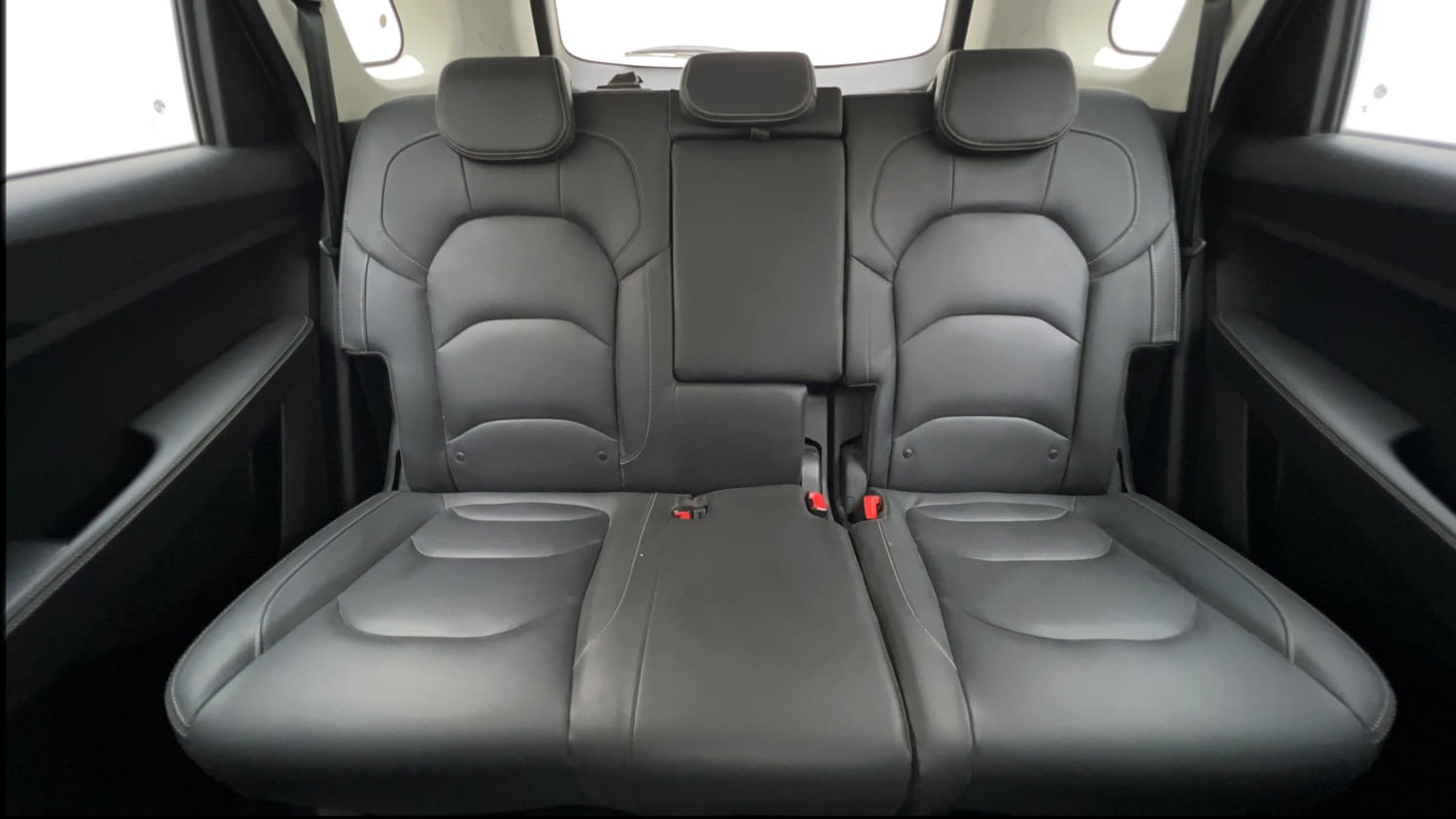 Used 2019 MG Motors Hector Sharp 1.5 DCT Petrol Petrol Automatic interior REAR SEAT CONDITION VIEW