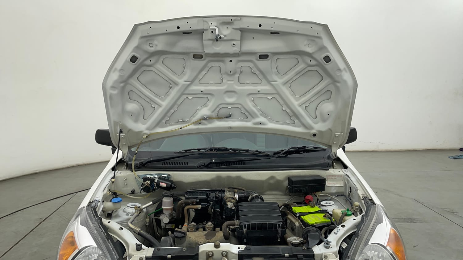 Used 2019 Maruti Suzuki Alto 800 LXi Petrol Manual engine ENGINE & BONNET OPEN FRONT VIEW
