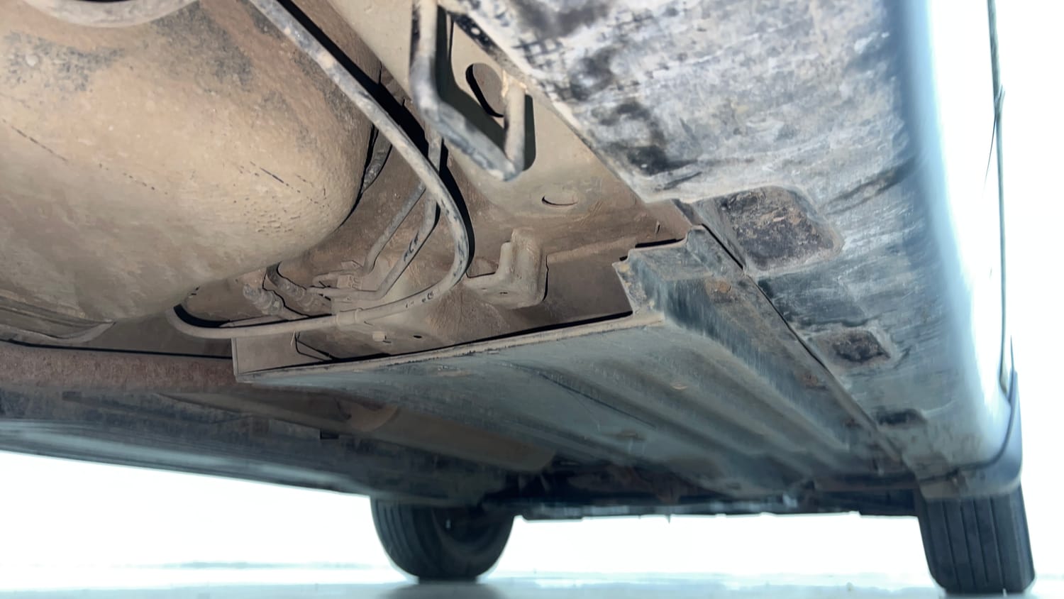 Used 2021 maruti-suzuki Vitara Brezza VXi Petrol Manual extra REAR RIGHT UNDERBODY VIEW