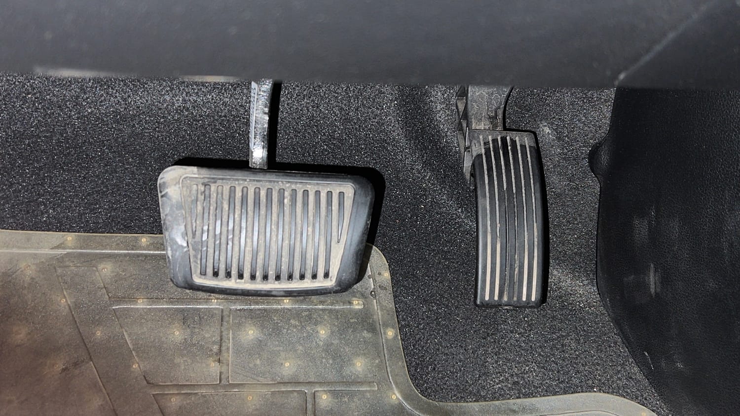 Used 2020 Hyundai Venue SX Plus 1.0 Turbo DCT Petrol Automatic interior PEDALS VIEW