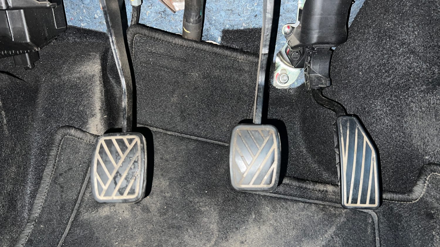 Used 2021 Maruti Suzuki Wagon R 1.0 LXi 1.0 Petrol Manual interior PEDALS VIEW