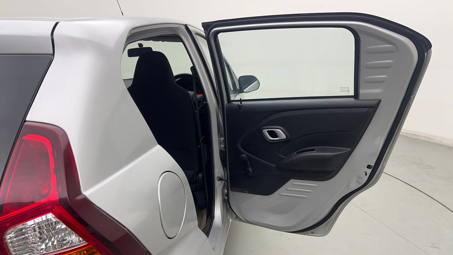 Used 2018 Datsun Redi-GO T(O) 1.0 AMT Petrol Automatic interior RIGHT REAR DOOR OPEN VIEW