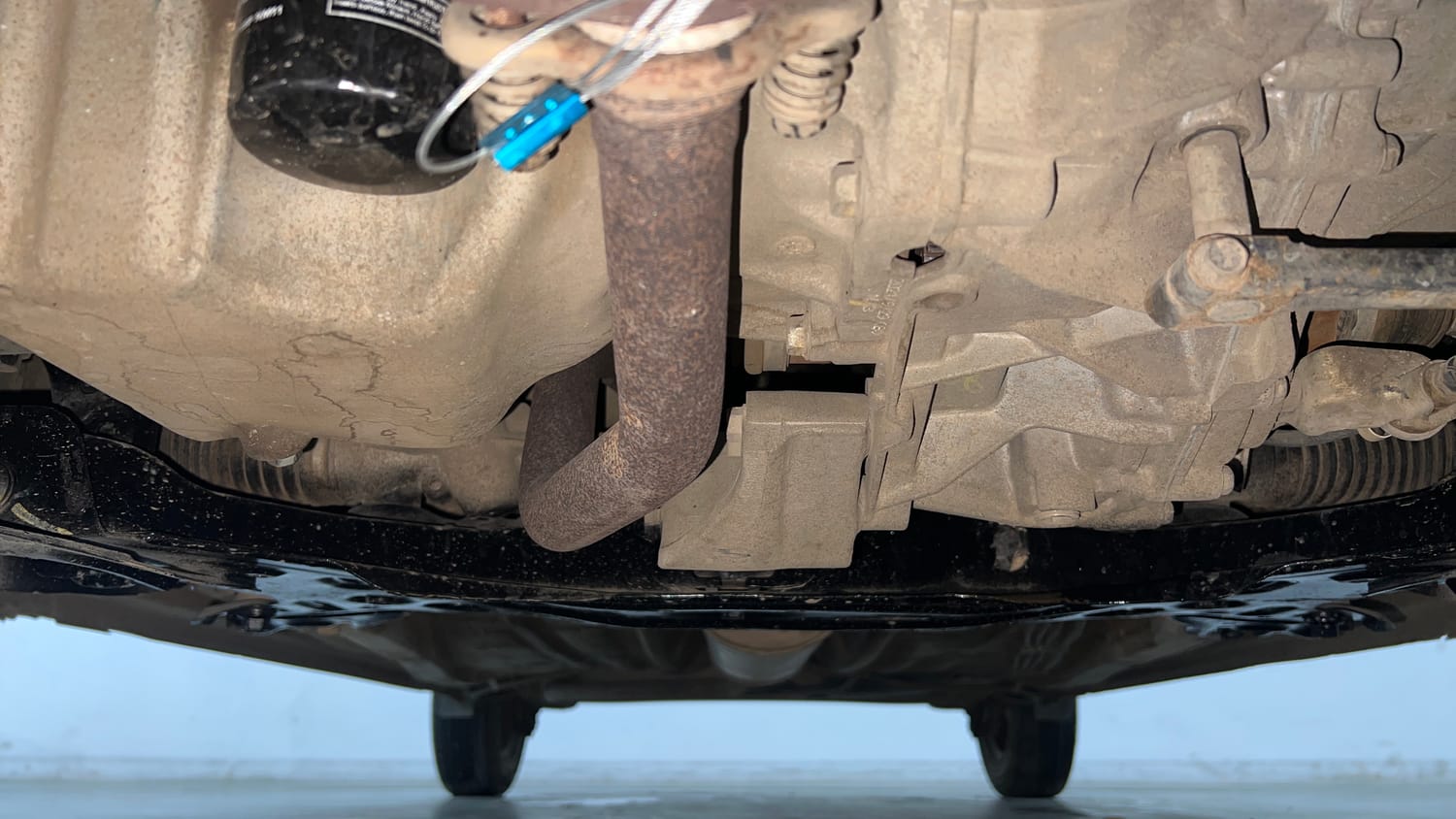 Used 2021 Maruti Suzuki Wagon R 1.0 LXi 1.0 Petrol Manual extra FRONT LEFT UNDERBODY VIEW