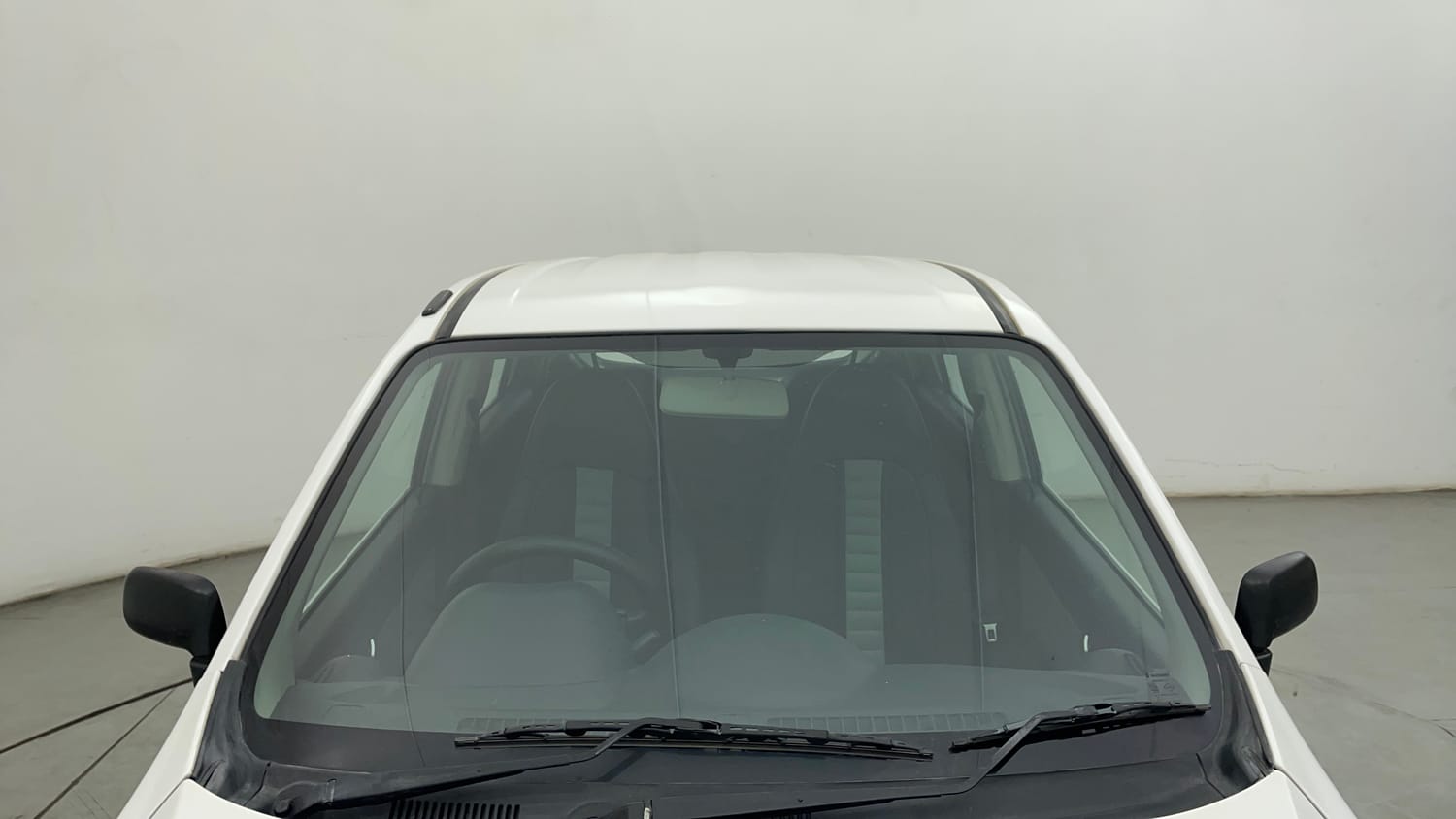 Used 2019 Maruti Suzuki Alto 800 LXi Petrol Manual exterior FRONT WINDSHIELD VIEW