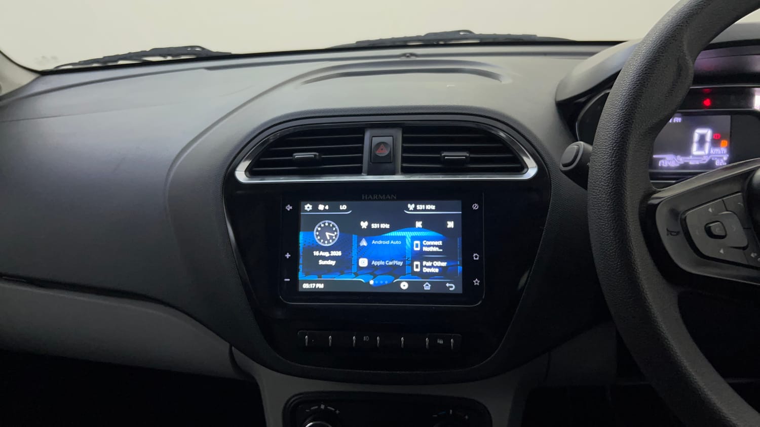 Used 2021 Tata Tiago XZ Plus Petrol Manual top_features Integrated (in-dash) music system