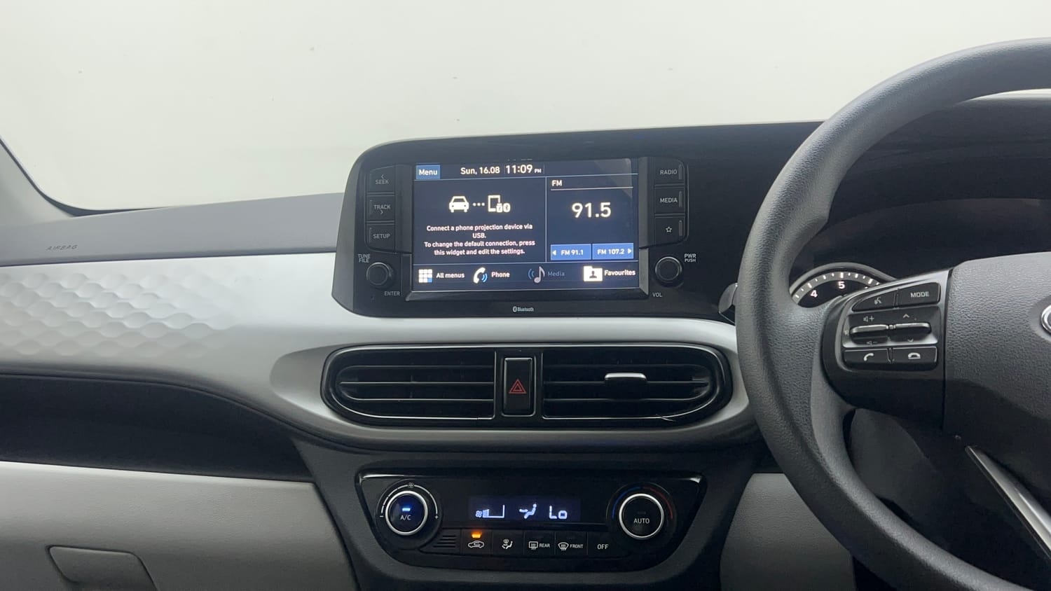 Used 2020 Hyundai Grand i10 Nios Sportz AMT 1.2 Kappa VTVT Petrol Automatic interior MUSIC SYSTEM & AC CONTROL VIEW