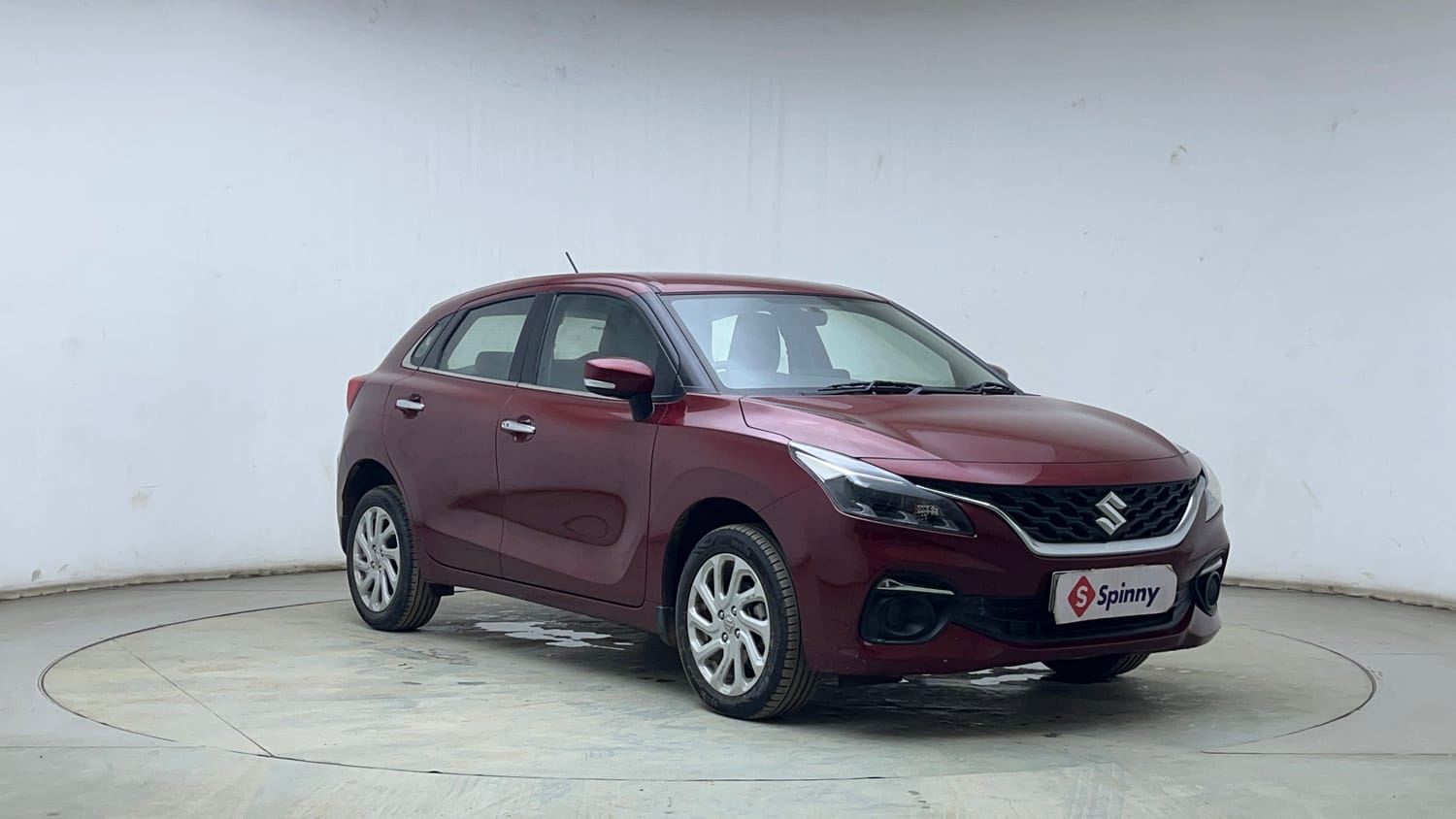 Used 2024 Maruti Suzuki Baleno Zeta AGS Petrol Automatic exterior RIGHT FRONT CORNER VIEW